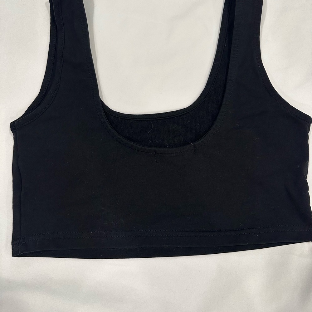 Adika Elegant Black Blouse - Picture 2 of 3